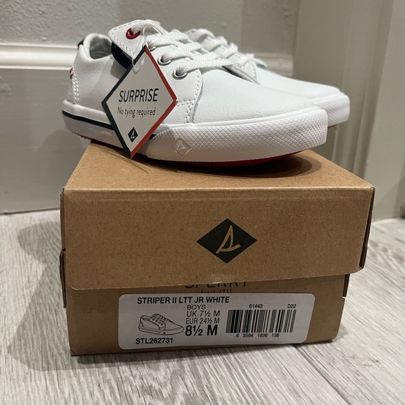 Sperry Top-Sider Boy's Striper II LTT Retro jr Shoe - Picture 2 of 4